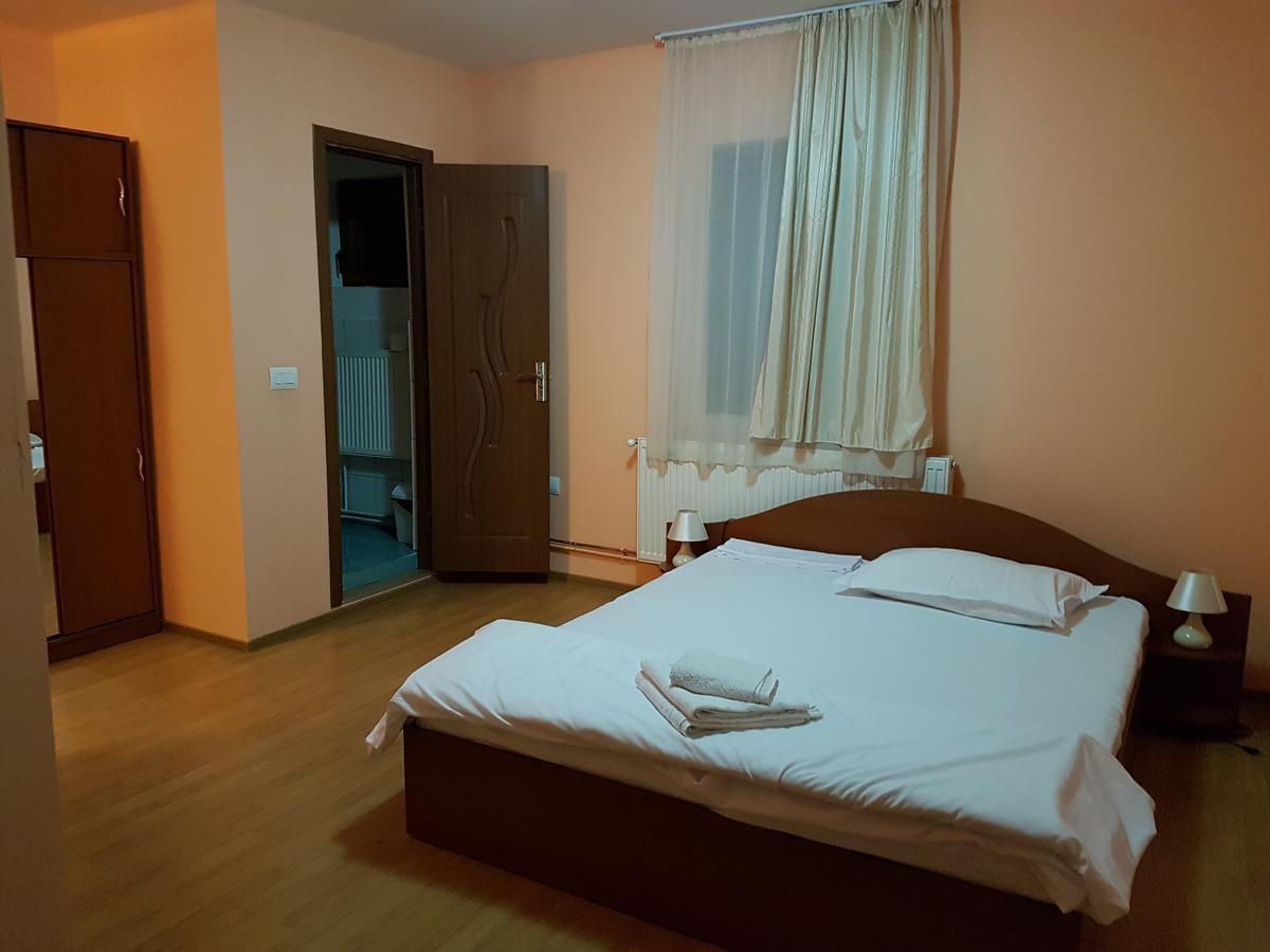 Vila Carmen Cazaci Екстериор снимка